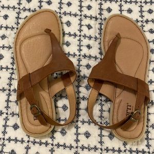 Never worn Born sandals.